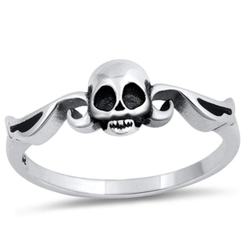 Sterling Silver Skull Ring with Peridot Eyes for Men and Women