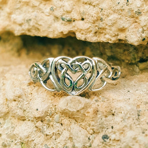 .925 Sterling Silver Celtic Heart Ladies Ring with Infinity Knots size 4-11