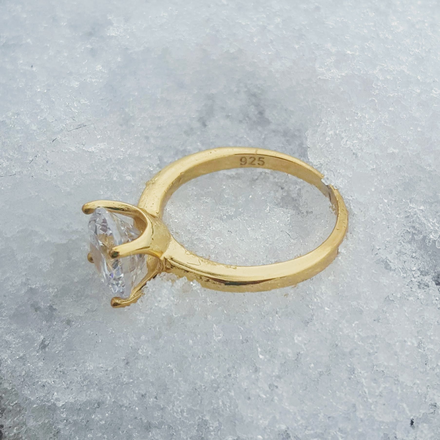 Yellow gold wedding ring with .925 Stamped hallmark