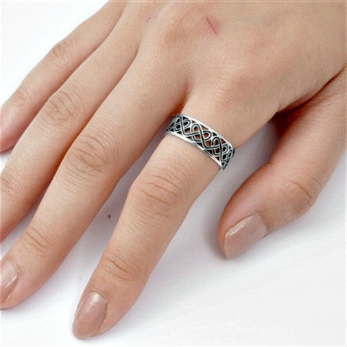 .925 Sterling Silver Celtic Knot Heart Band Ring Ladies and Mens size 5-14