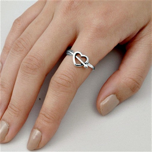 .925 Sterling Silver Heart with Arrow Ring Ladies Size 4-10