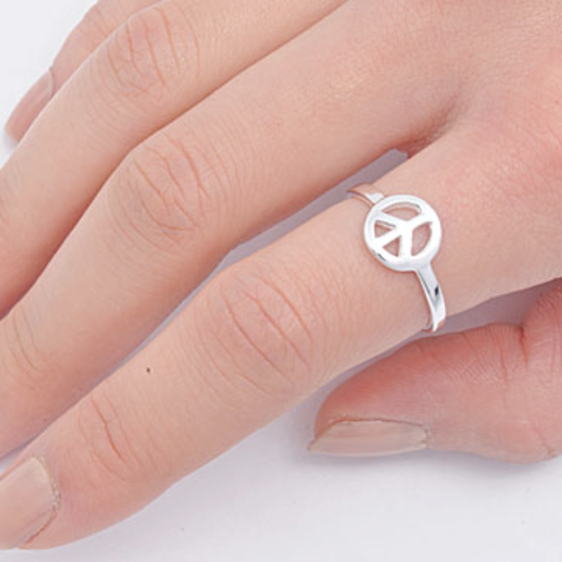 Girls peace sign ring