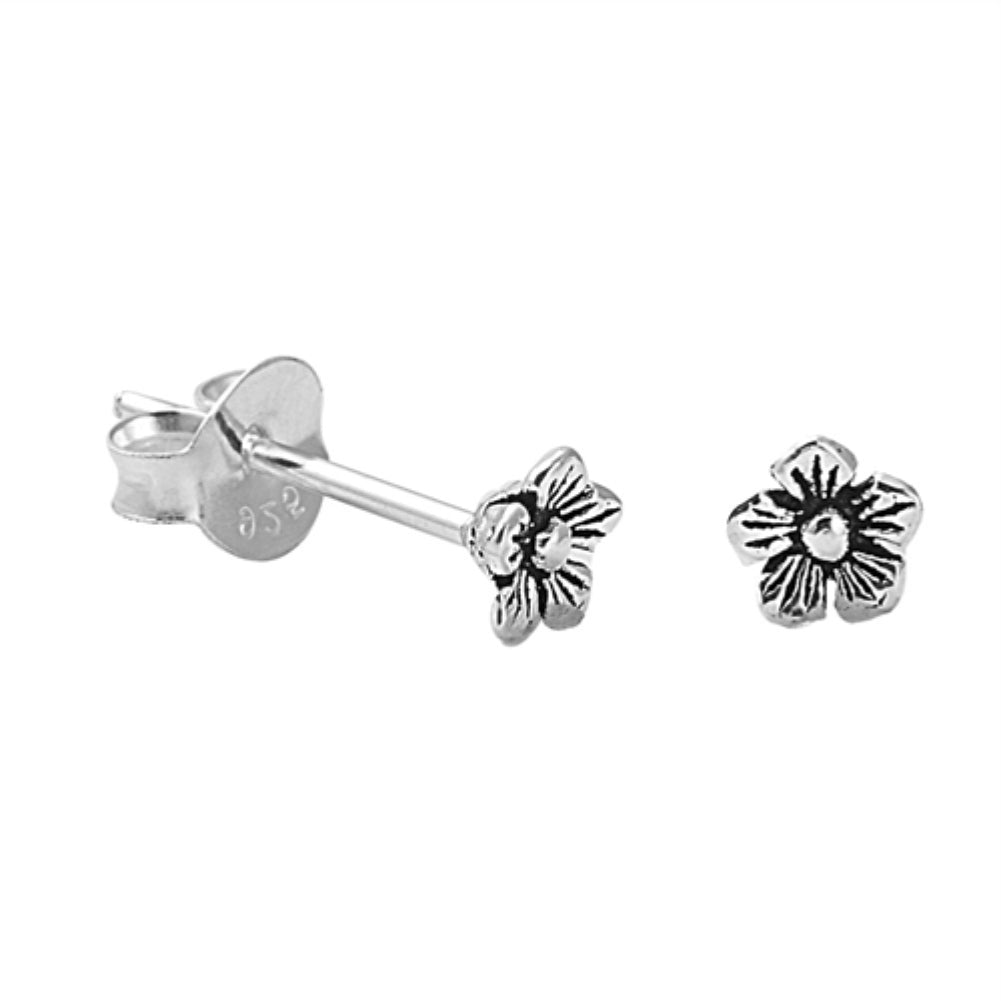 Tiny flower stud earrings