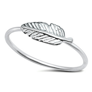 Tiny feather ring