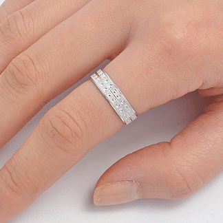 Unisex wedding ring