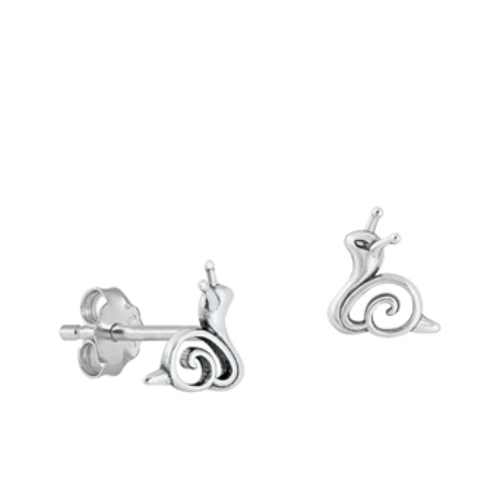 Snail stud earrings
