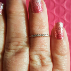 Diamond tiny ring