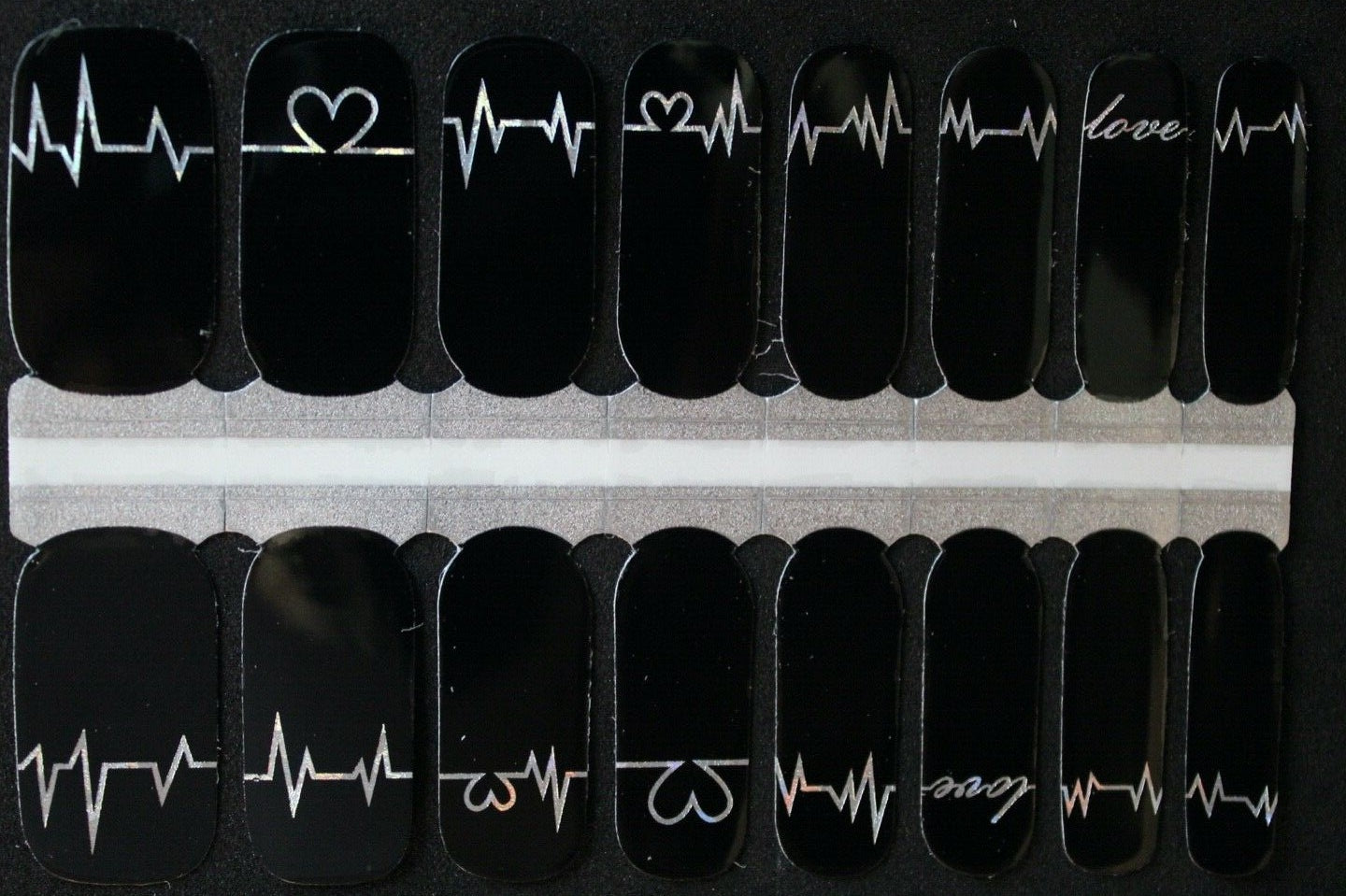 Heartbeat Heart False Nail Short Almond Press on Nails for Nails Art 24pcs  | eBay