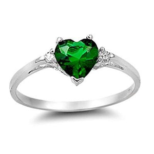 Green Emerald Heart ring